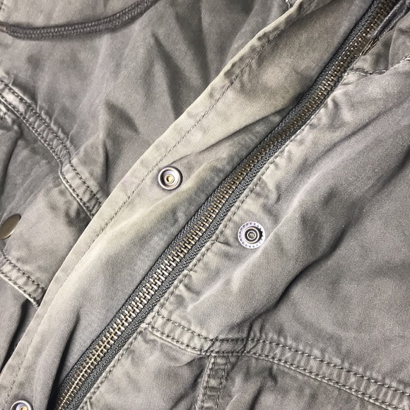 Aritzia Talula Trooper Utility Jacket in M - Picture 7 of 12